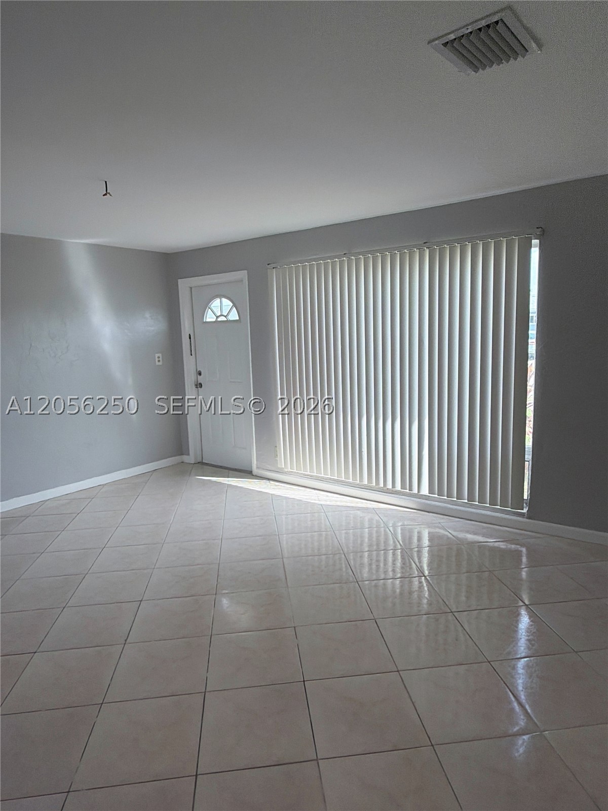 BROADVIEW PARK - Residential