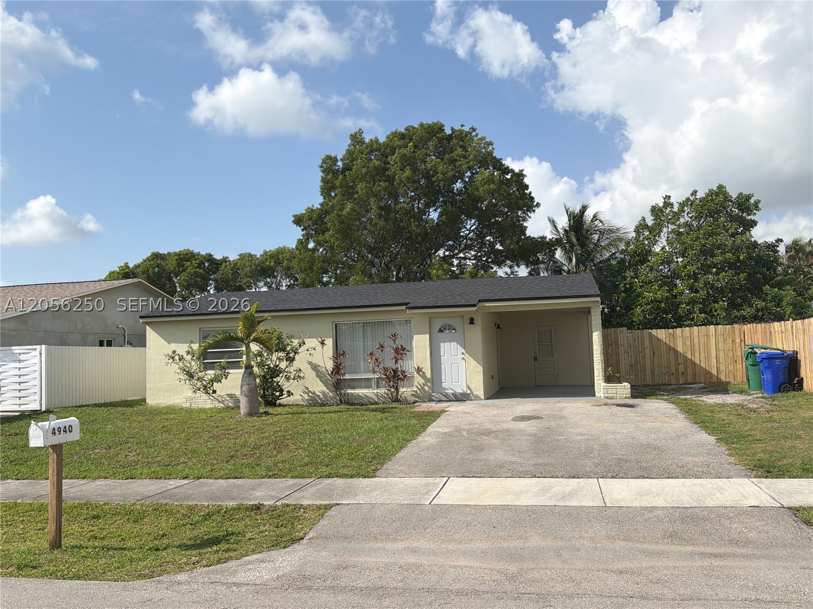 BROADVIEW PARK - Residential