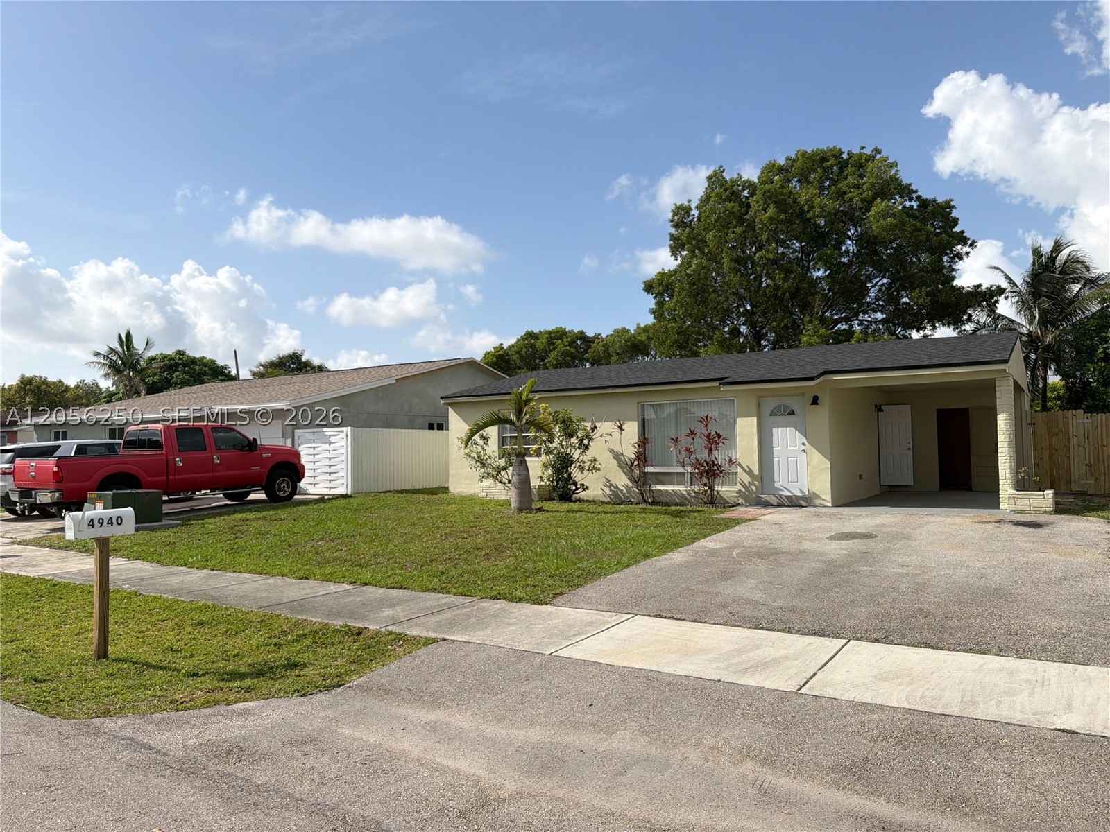 BROADVIEW PARK - Residential