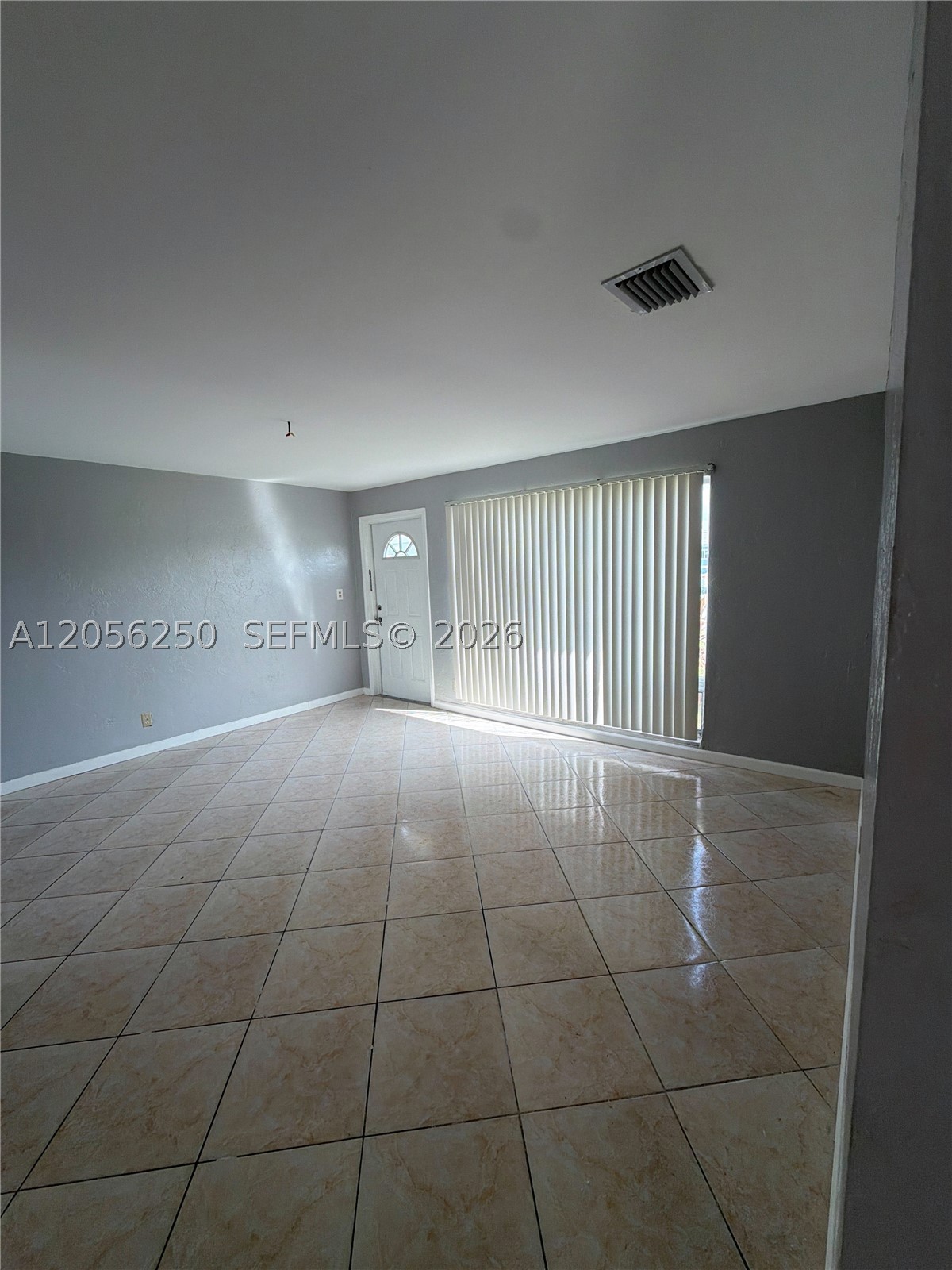 BROADVIEW PARK - Residential
