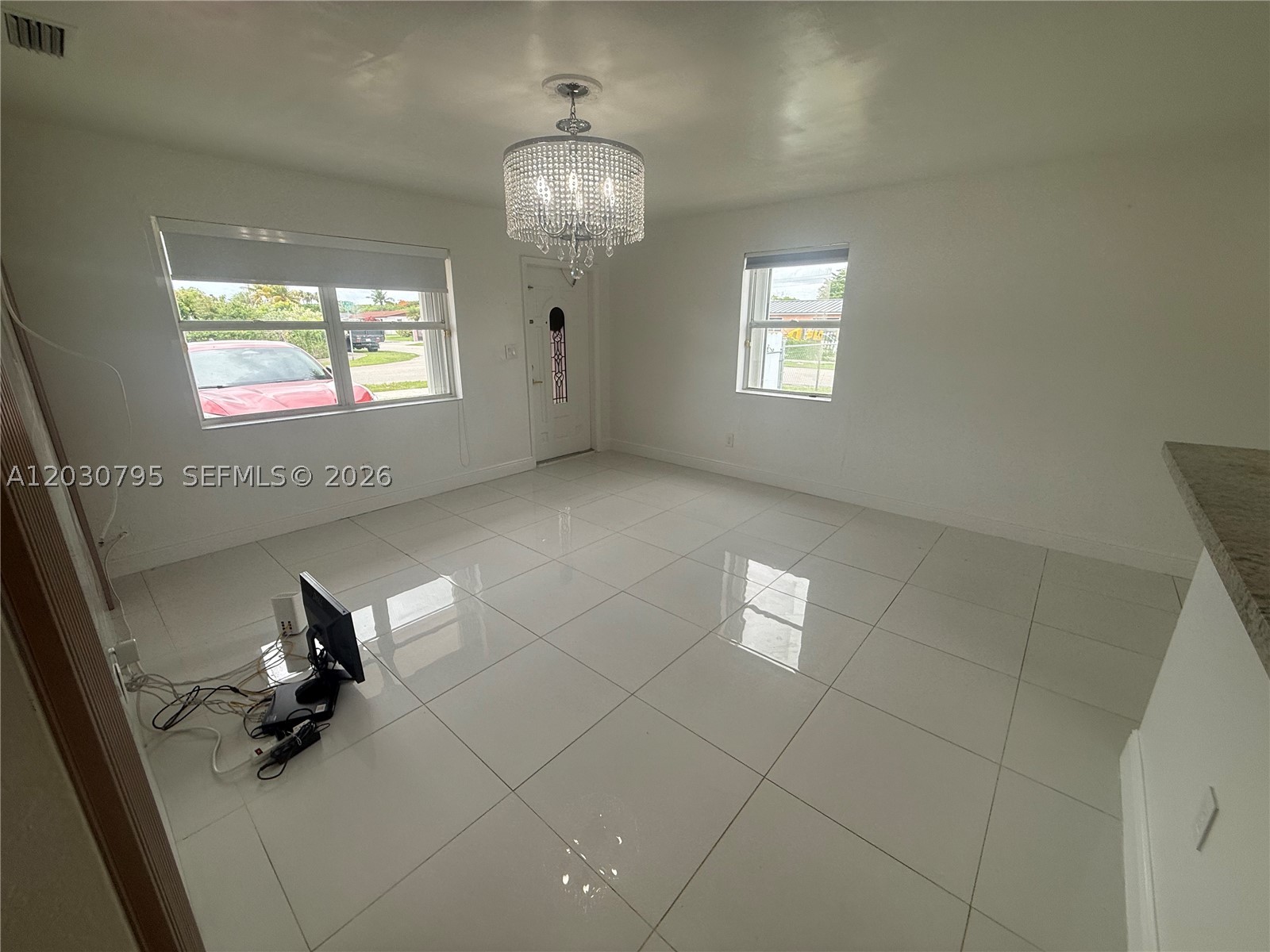 LEE BELL HOMES - Residential Lease