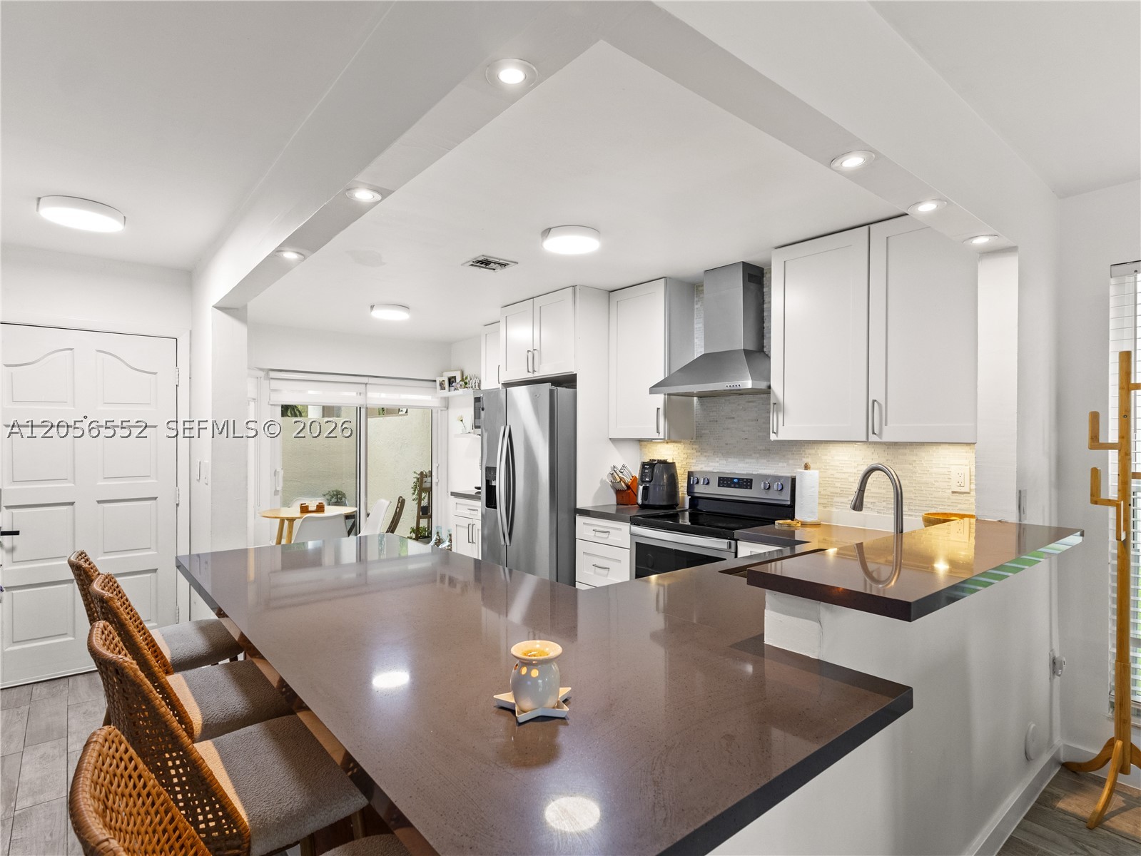 TOWNHOMES OF DORAL PLACE - Residential