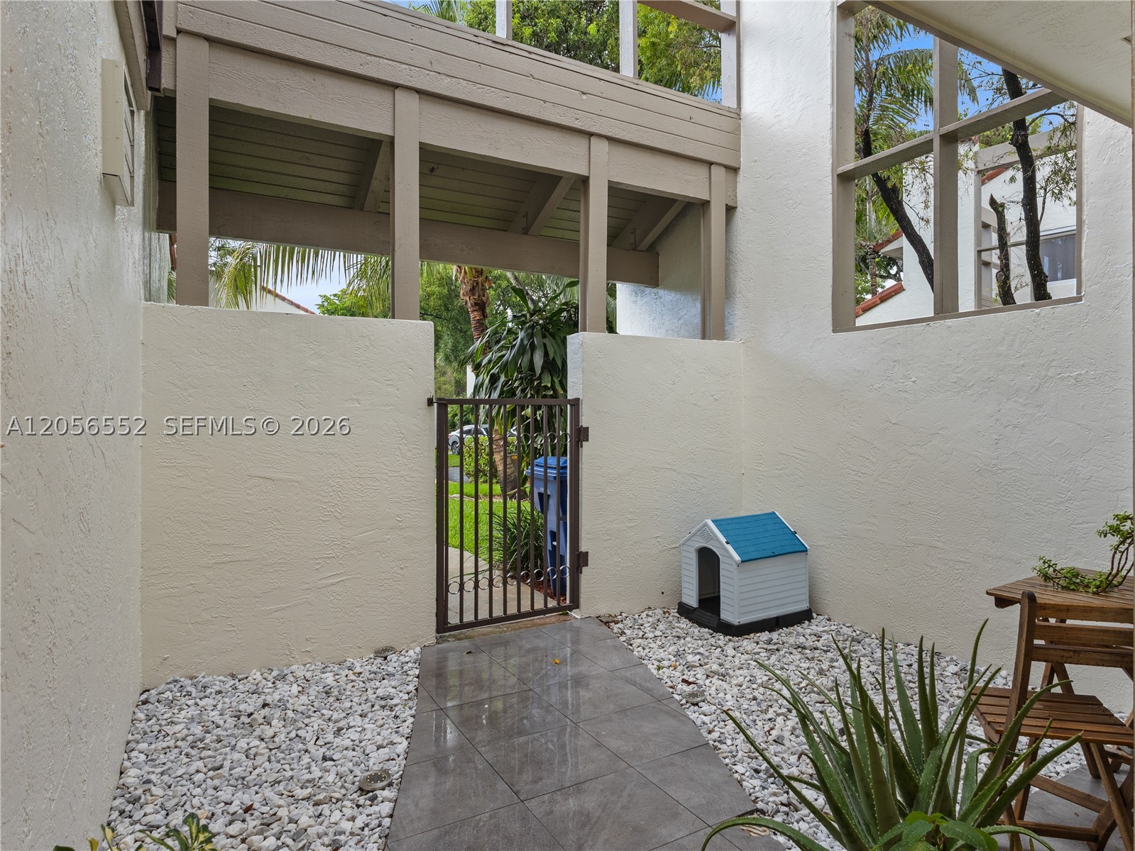TOWNHOMES OF DORAL PLACE - Residential