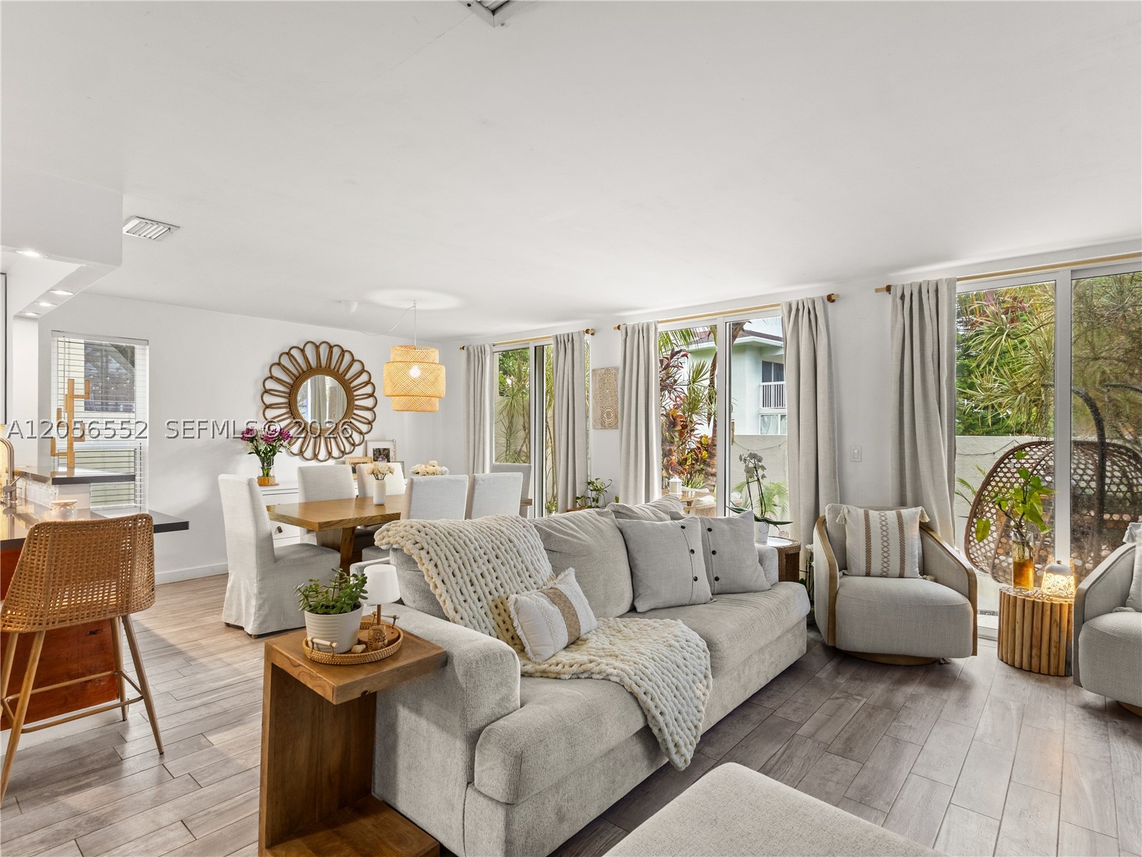 TOWNHOMES OF DORAL PLACE - Residential