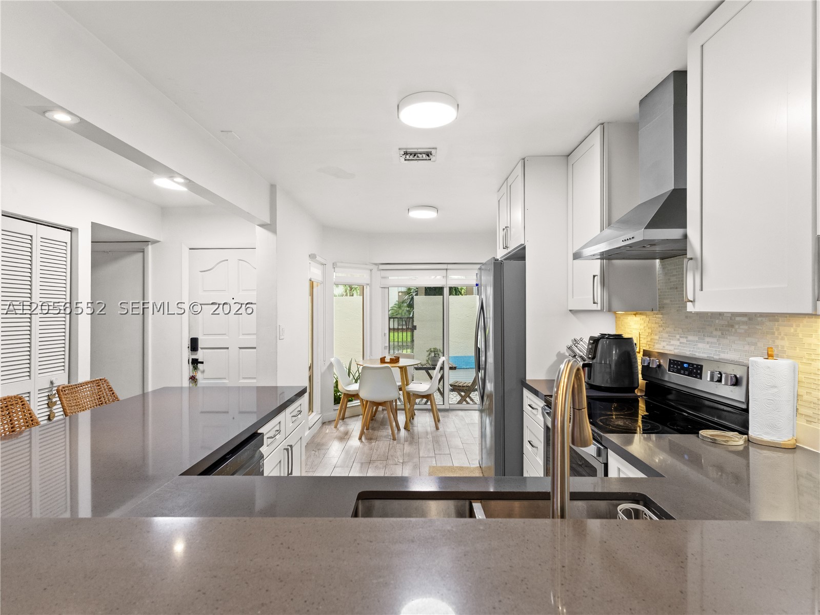 TOWNHOMES OF DORAL PLACE - Residential