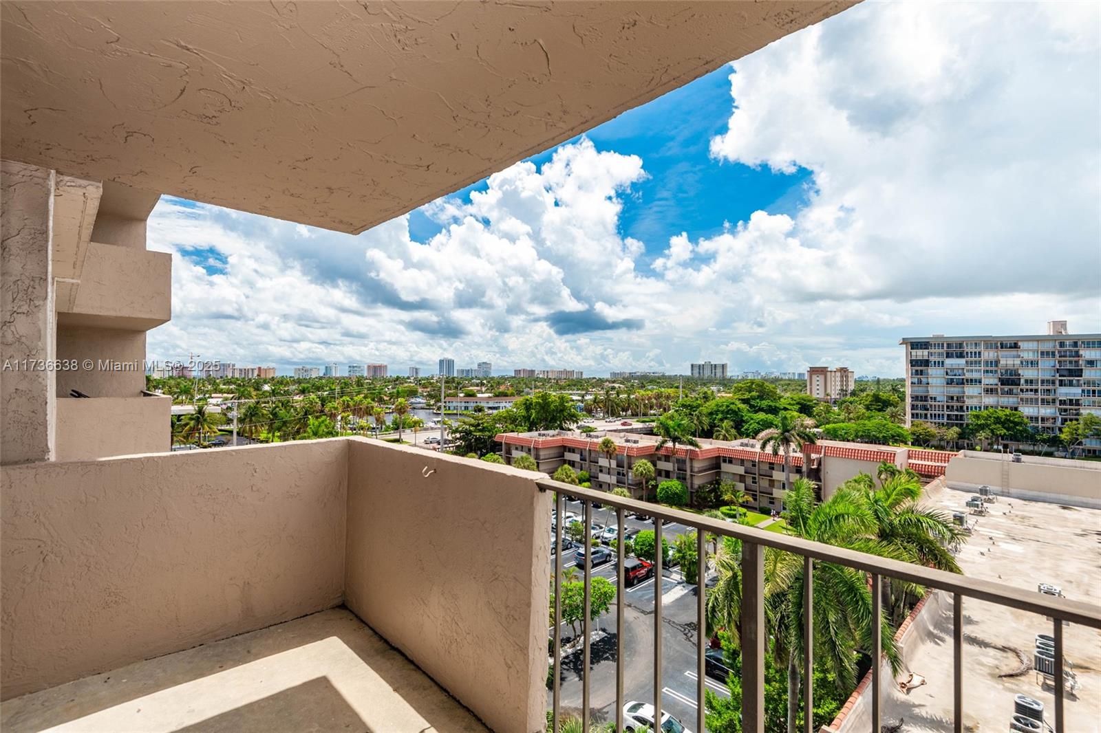 ISLAND CLUB TWO CONDO - Residential Lease