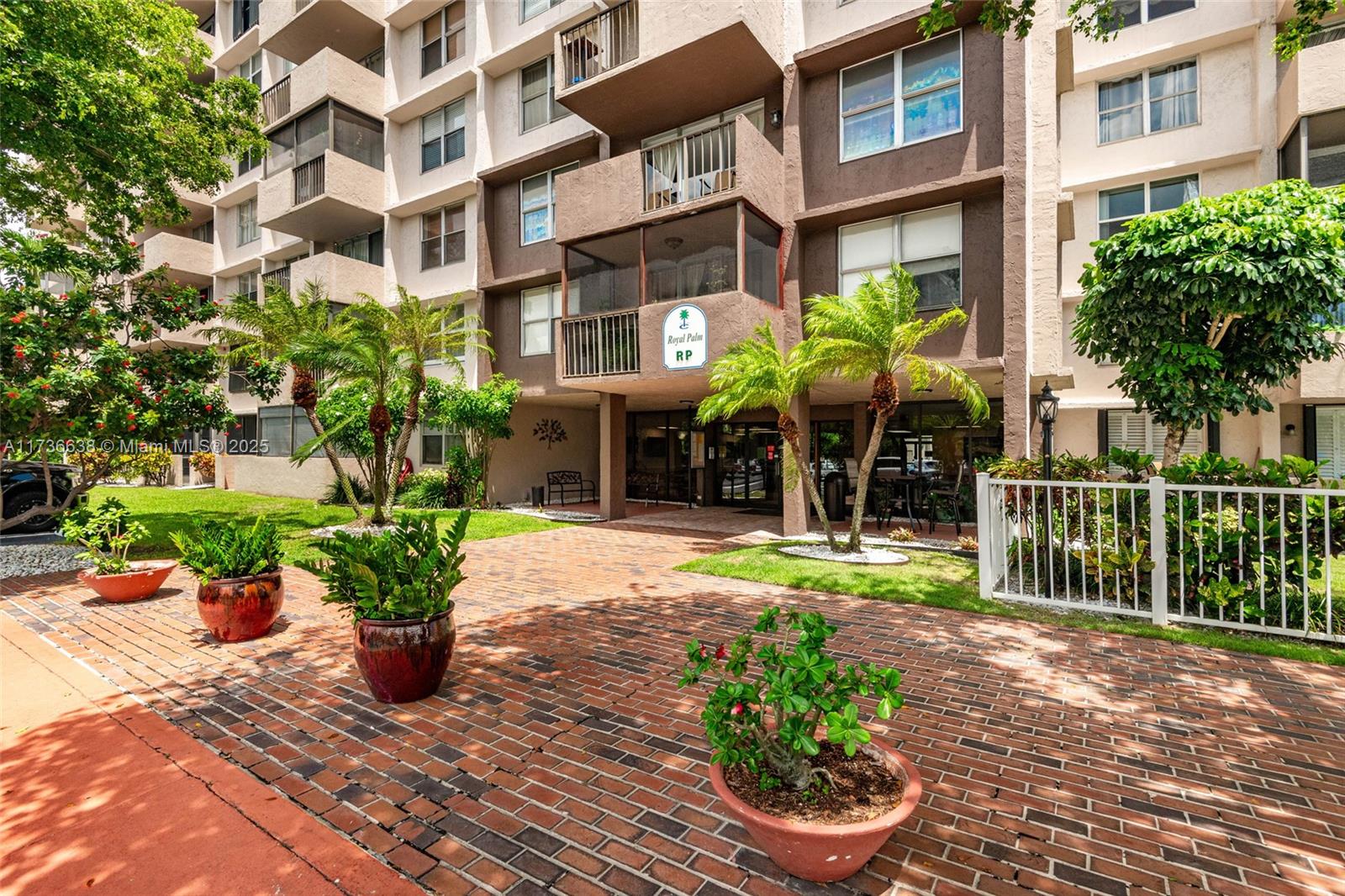 ISLAND CLUB TWO CONDO - Residential Lease