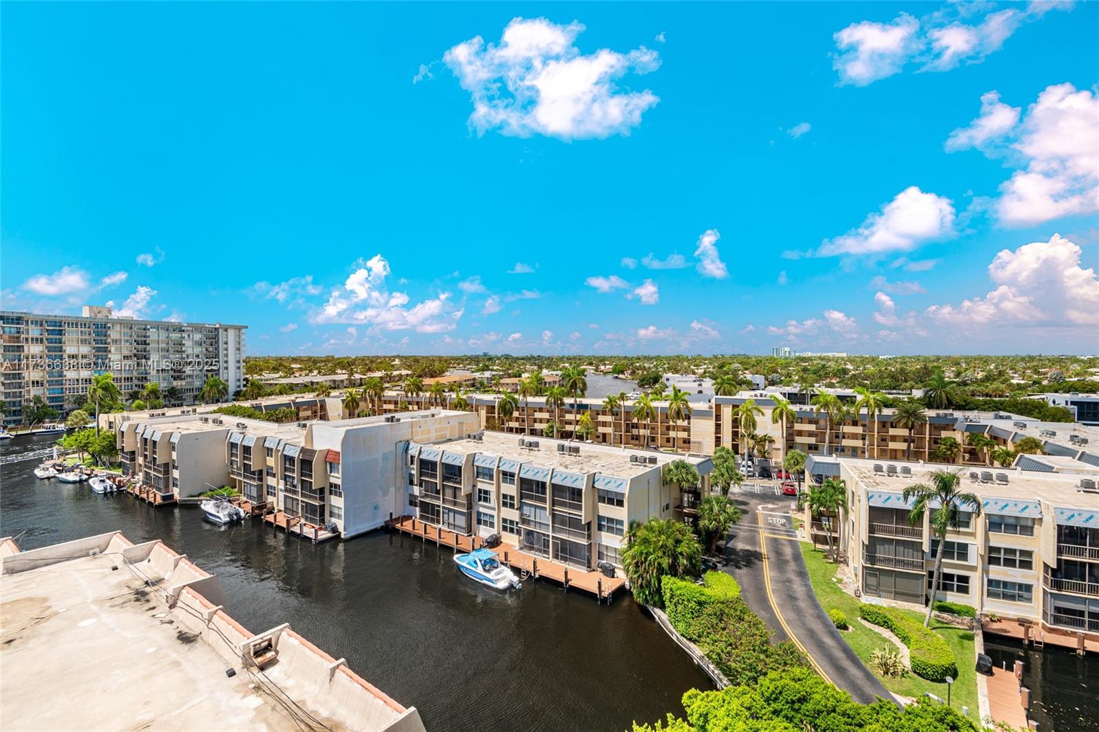 ISLAND CLUB TWO CONDO - Residential Lease