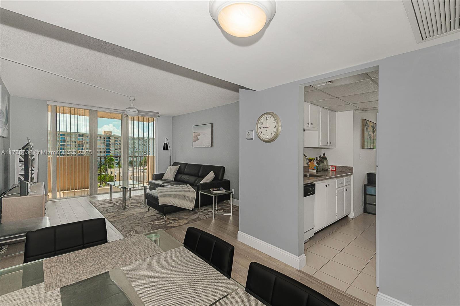 ISLAND CLUB TWO CONDO - Residential Lease