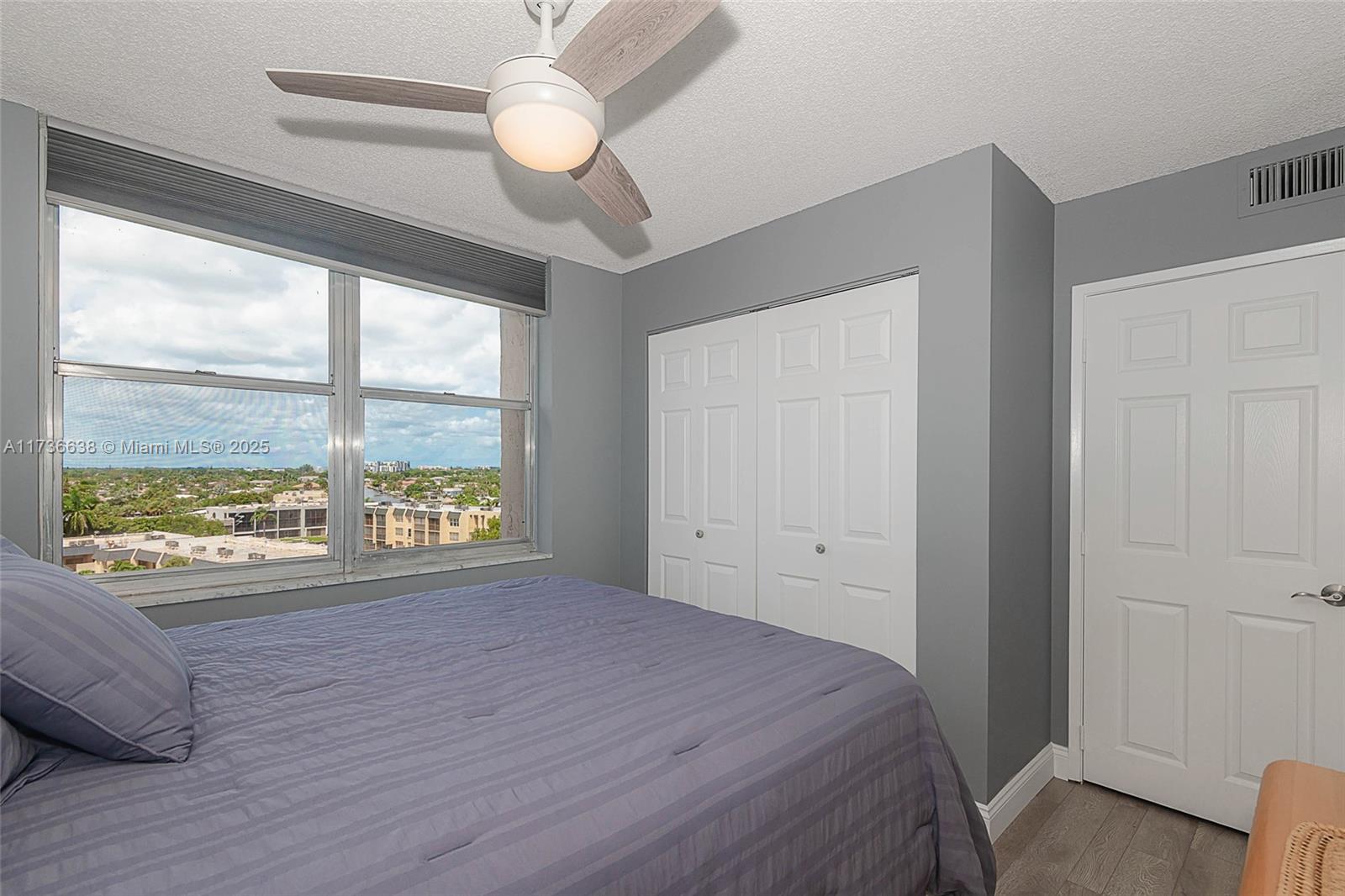 ISLAND CLUB TWO CONDO - Residential Lease