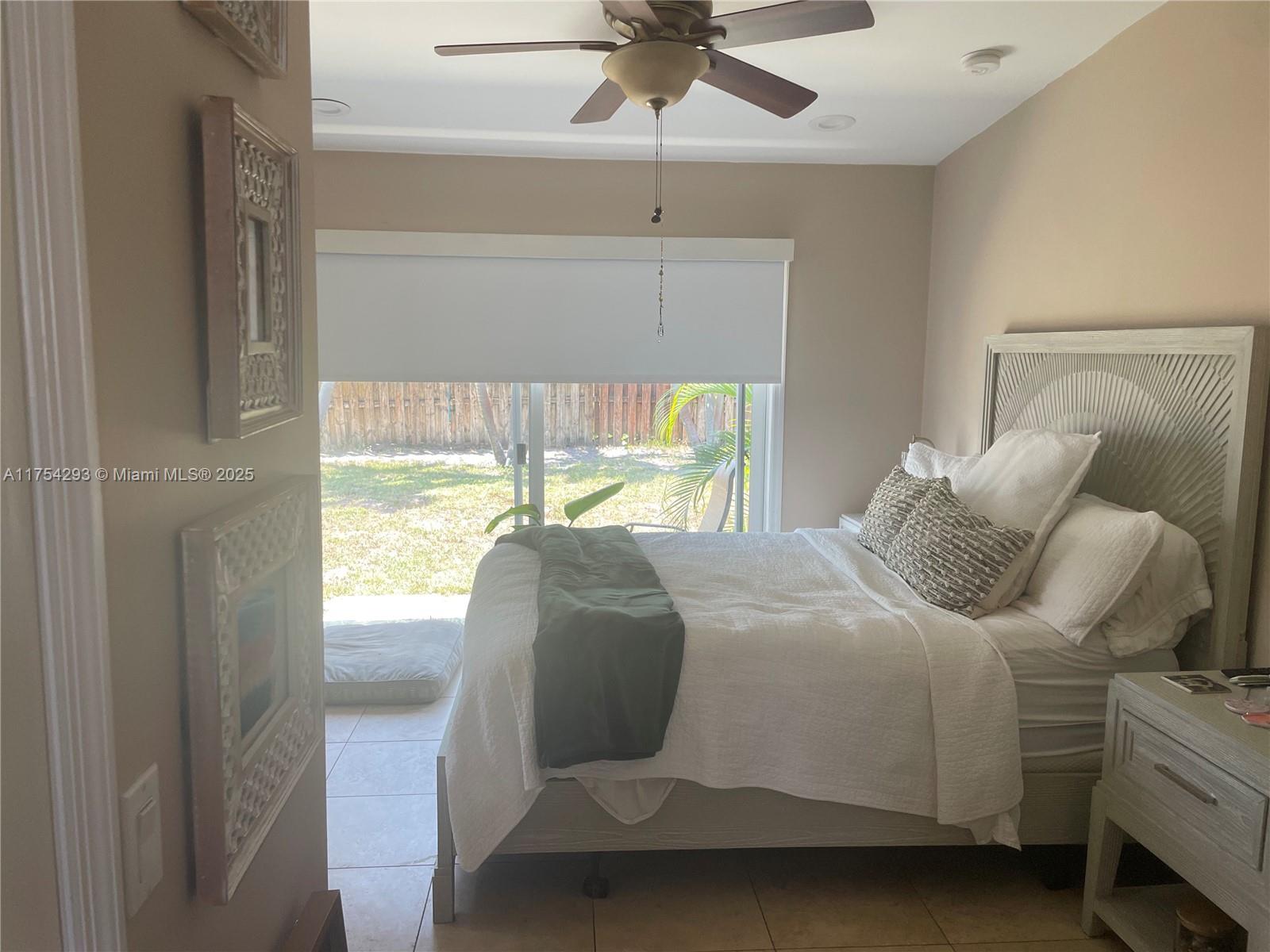 TROPIC VISTA - Residential