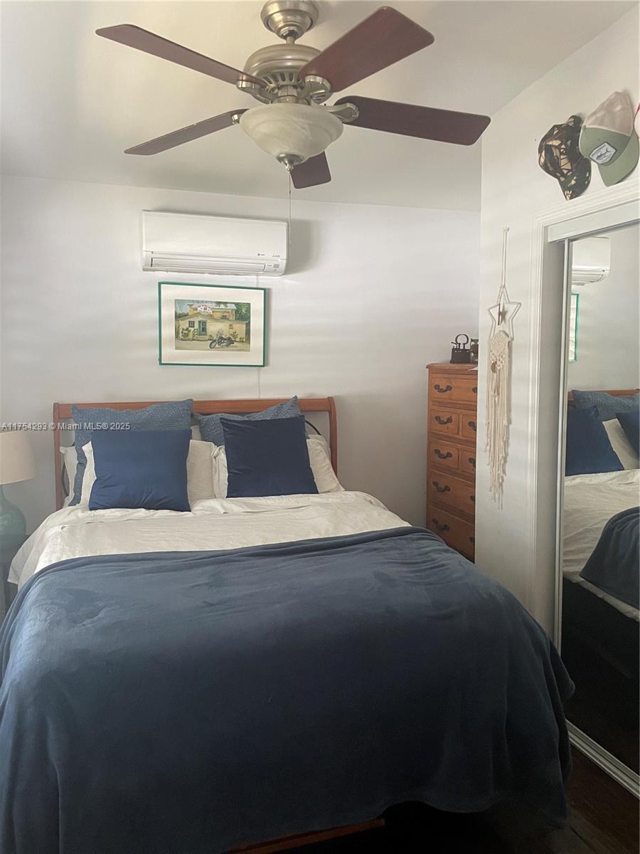 TROPIC VISTA - Residential
