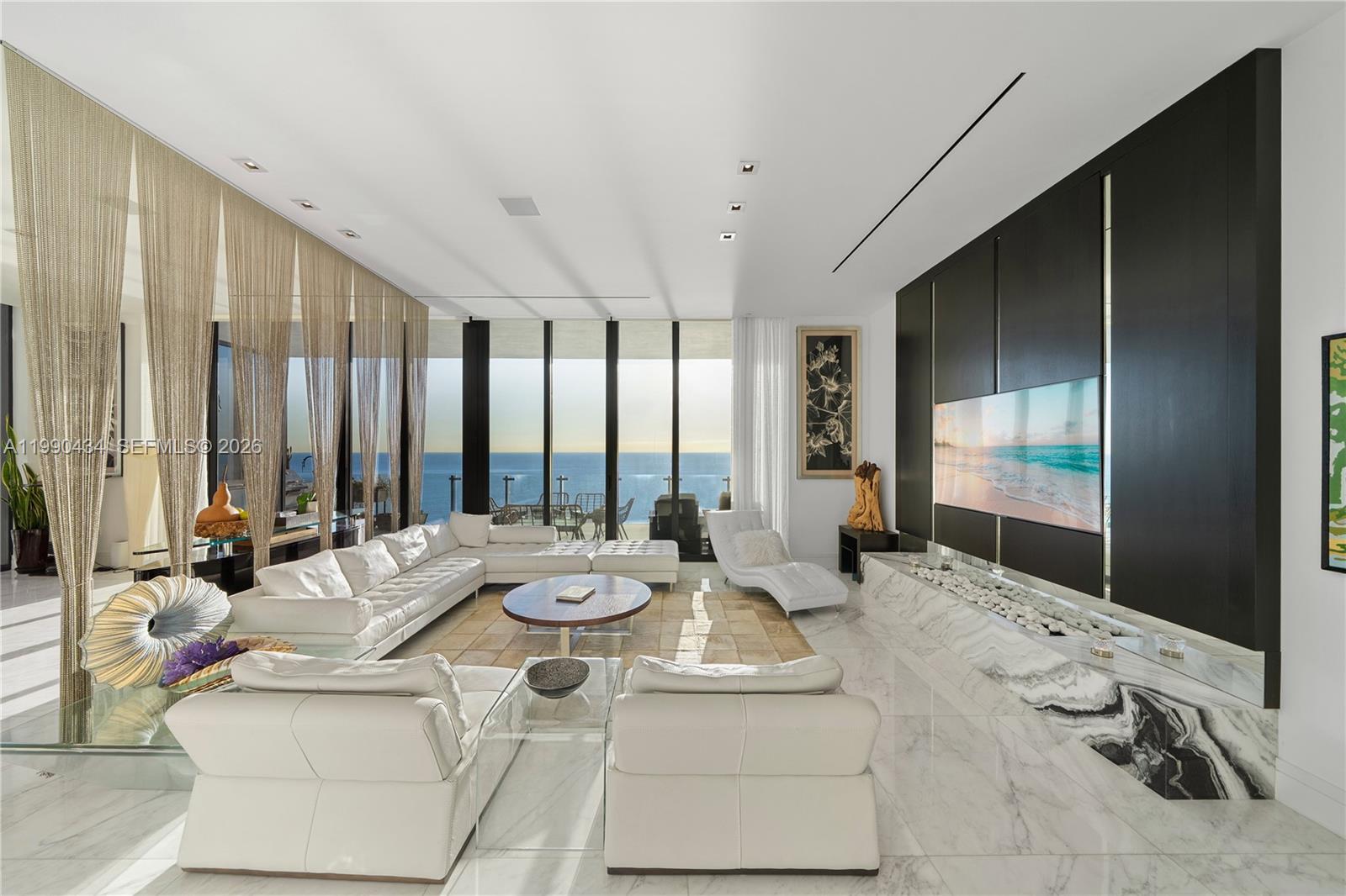 MUSE CONDO - Residential