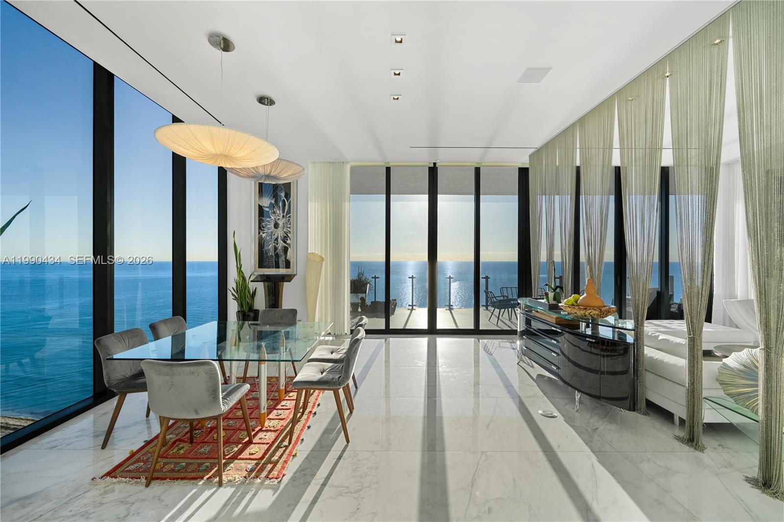 MUSE CONDO - Residential