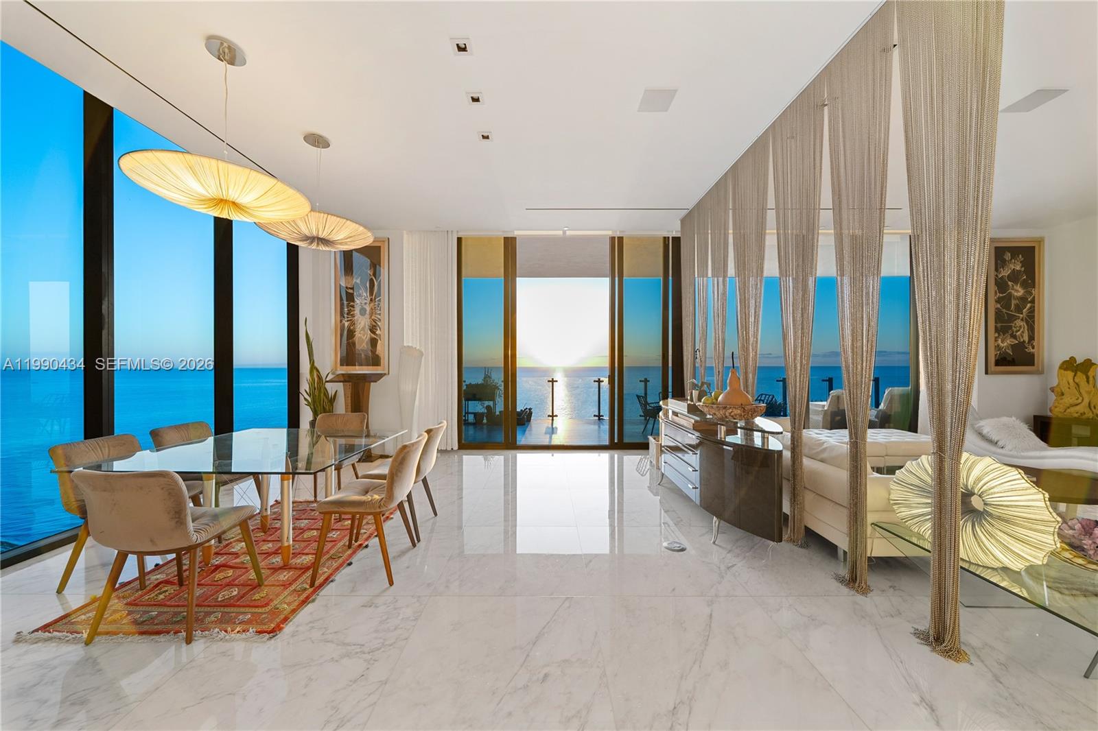 MUSE CONDO - Residential