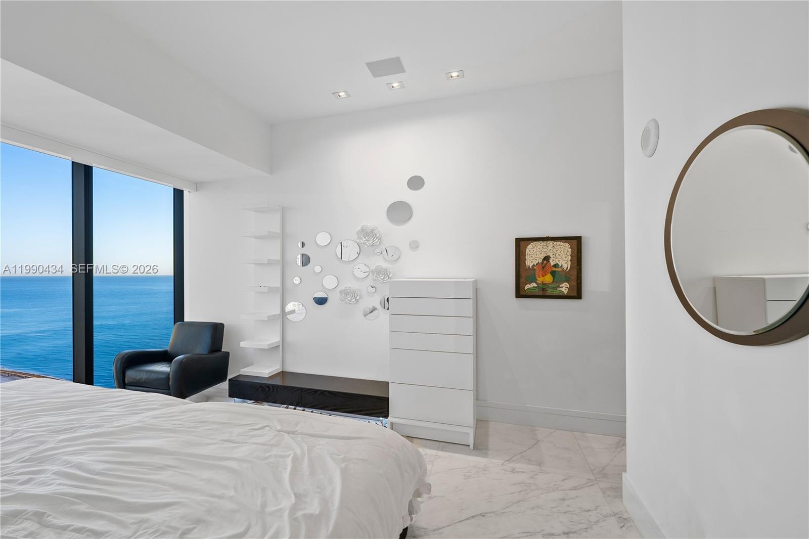 MUSE CONDO - Residential