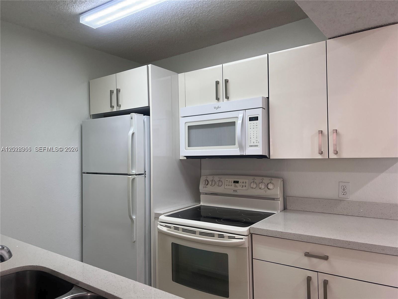 BISCAYNE BEACH CLUB CONDO - Residential Lease