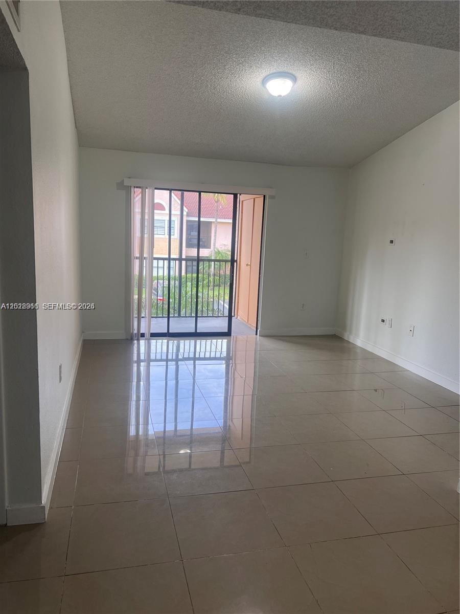 BISCAYNE BEACH CLUB CONDO - Residential Lease