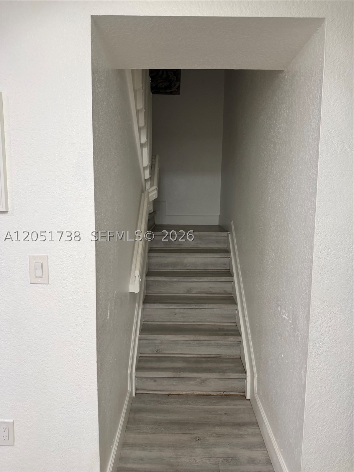 FLORIDIAN ISLES - Residential