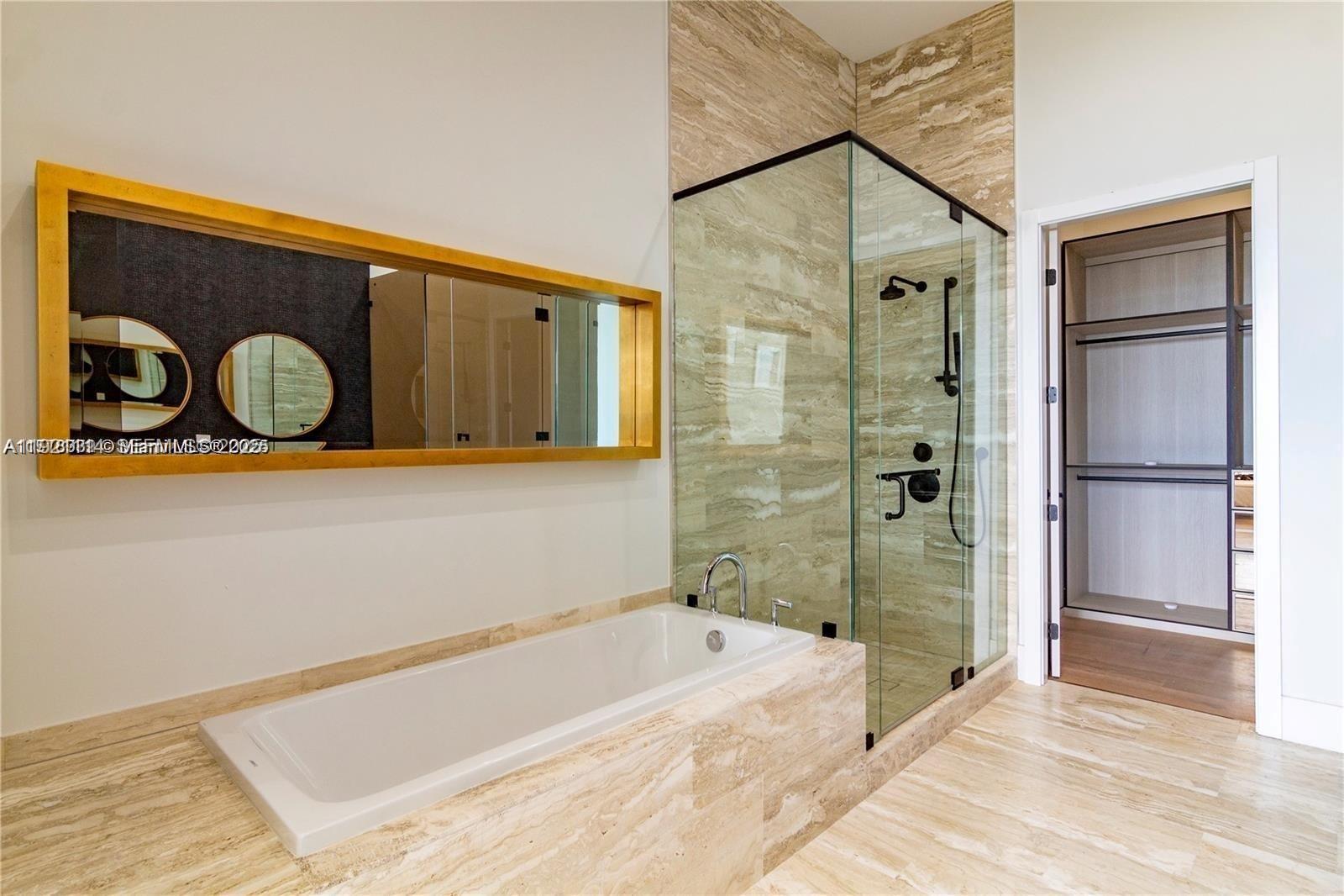 BISCAYNE BEACH CONDO - Residential