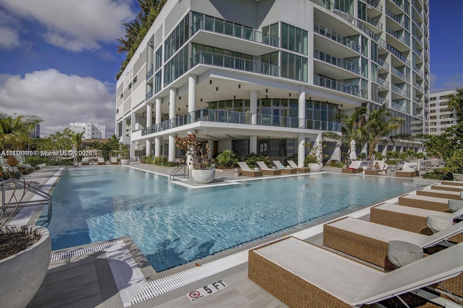 BISCAYNE BEACH CONDO - Residential