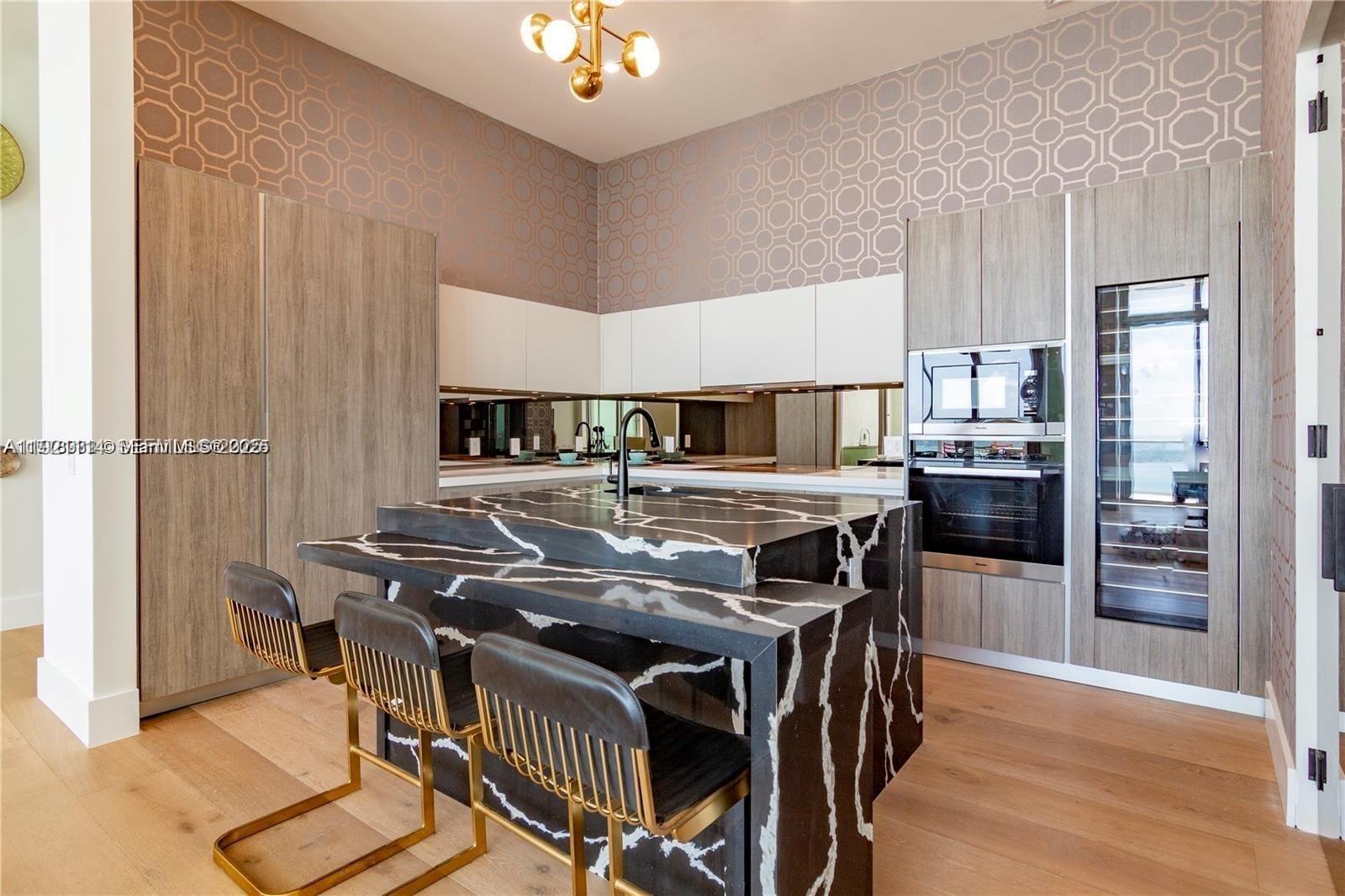 BISCAYNE BEACH CONDO - Residential