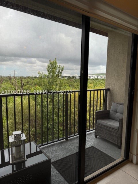 APEX AT PARK CENTRAL COND - Residential