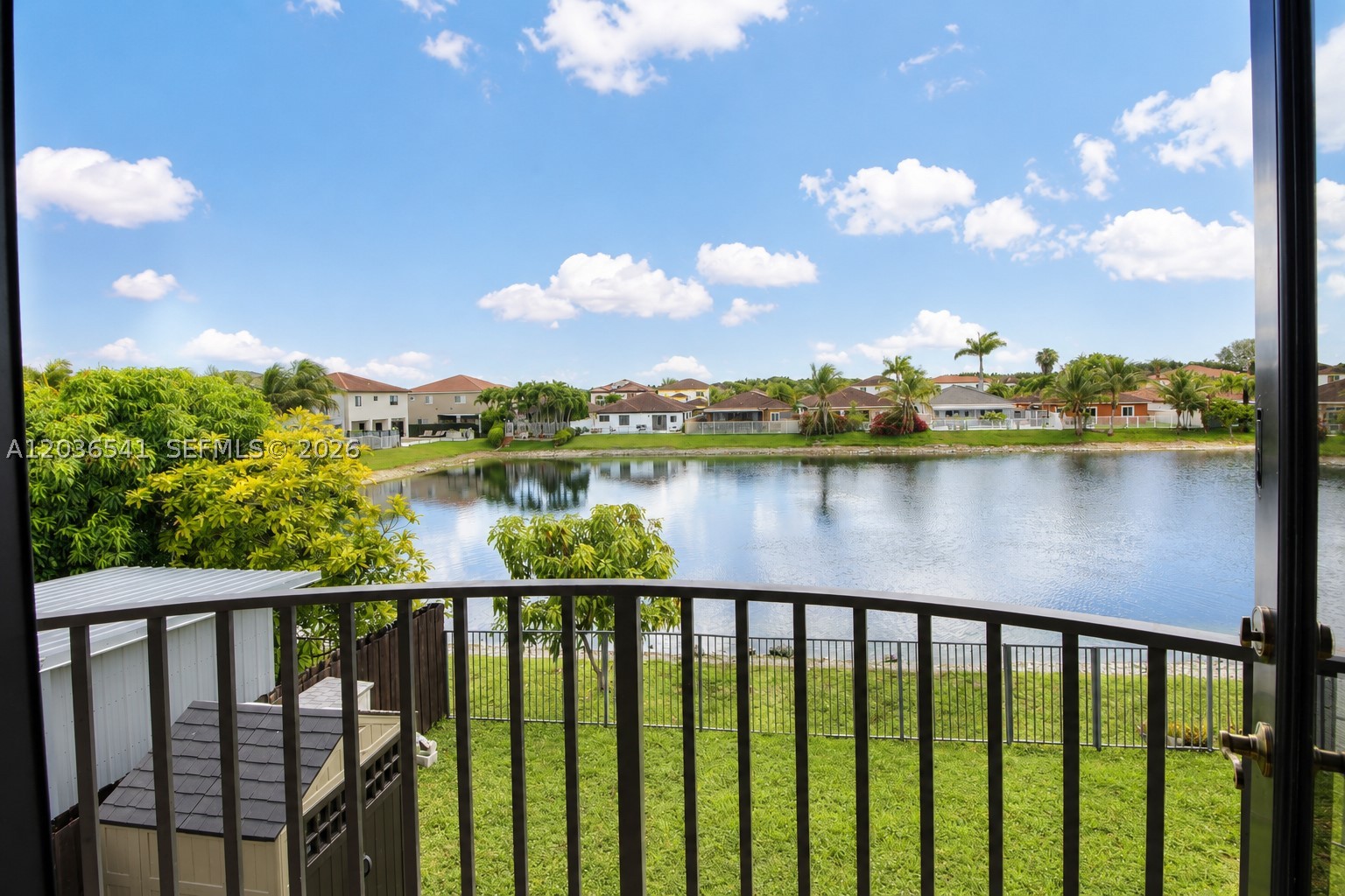 OAKLAND SUBDIVISION - Residential Lease