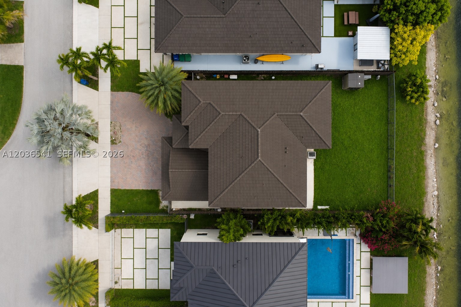 OAKLAND SUBDIVISION - Residential Lease