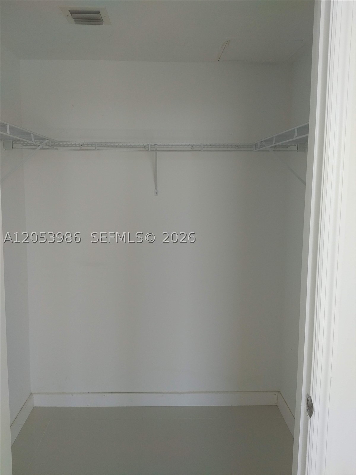 500 BRICKELL E - Residential Lease