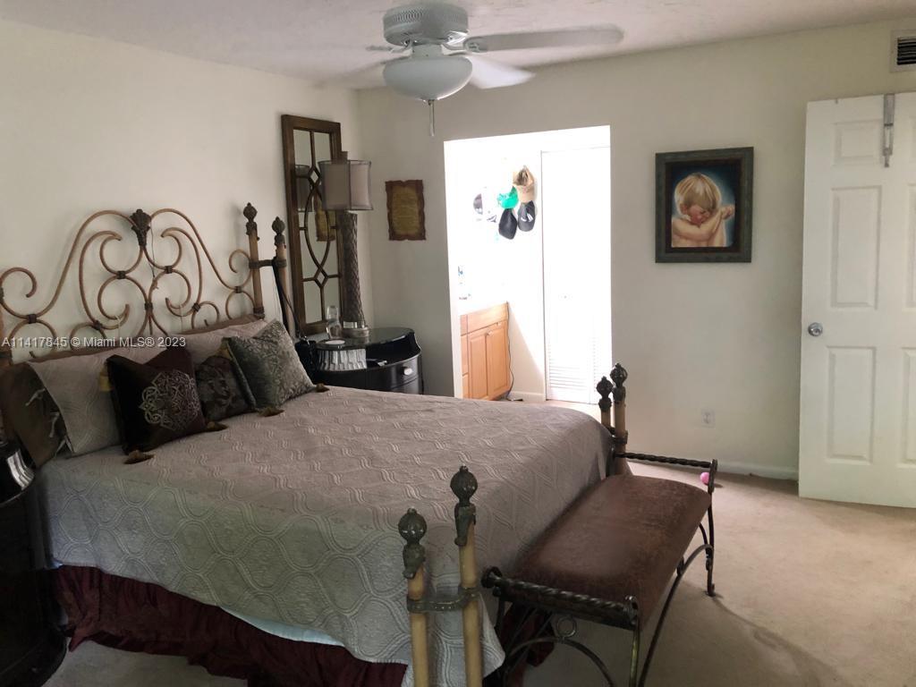 LAGO WEST CONDOMINIUM - Residential