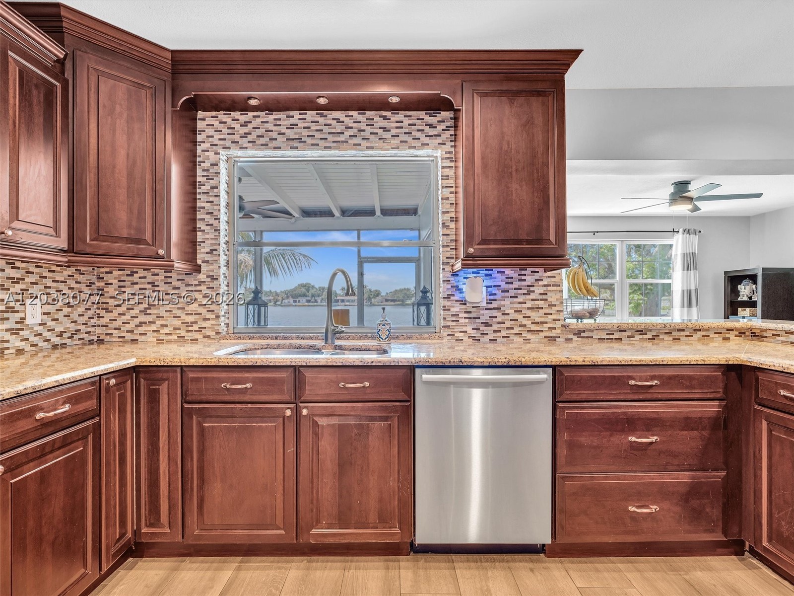 PASADENA LAKES WEST - Residential