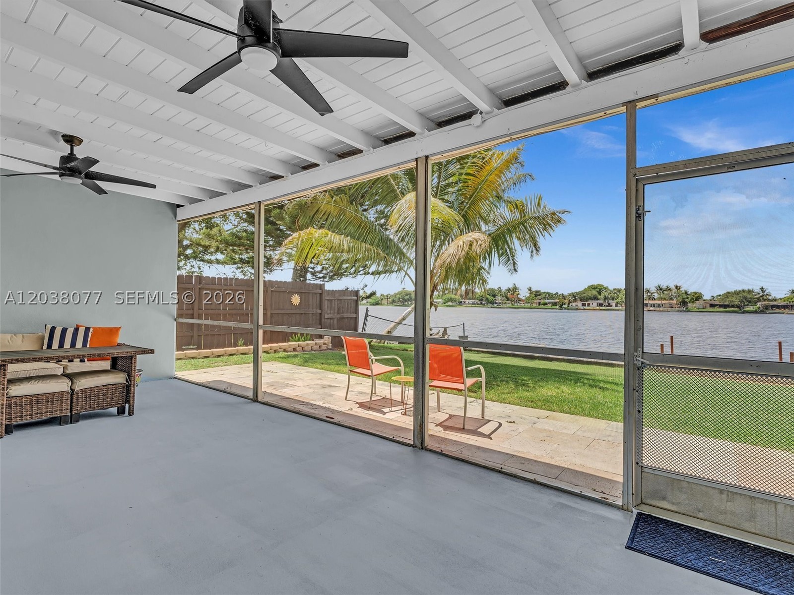 PASADENA LAKES WEST - Residential