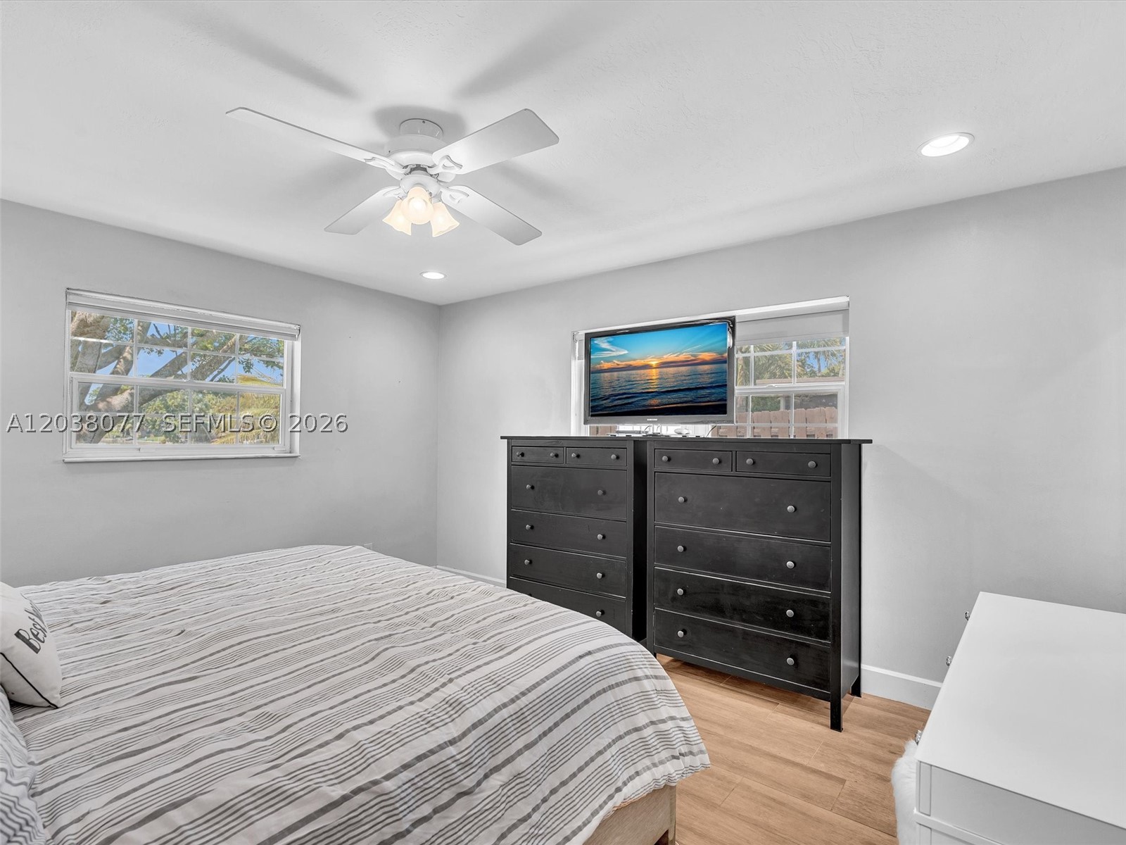 PASADENA LAKES WEST - Residential