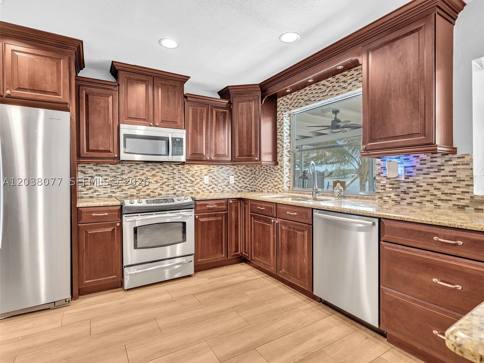 PASADENA LAKES WEST - Residential