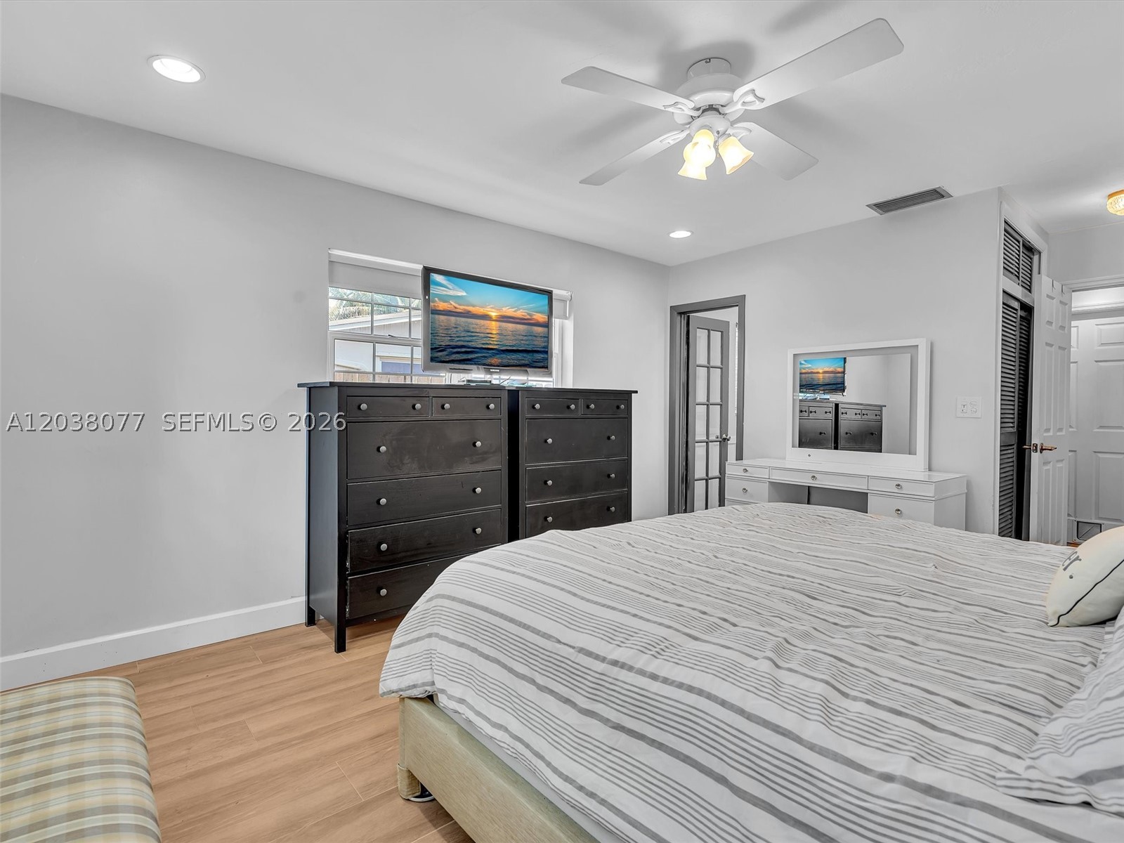 PASADENA LAKES WEST - Residential