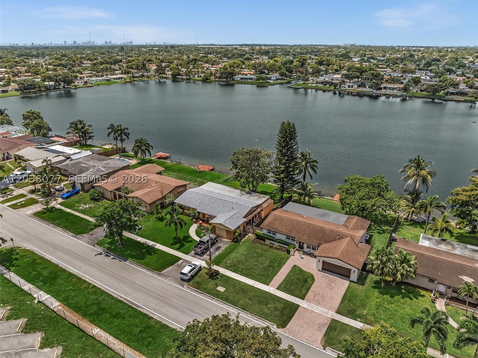 PASADENA LAKES WEST - Residential