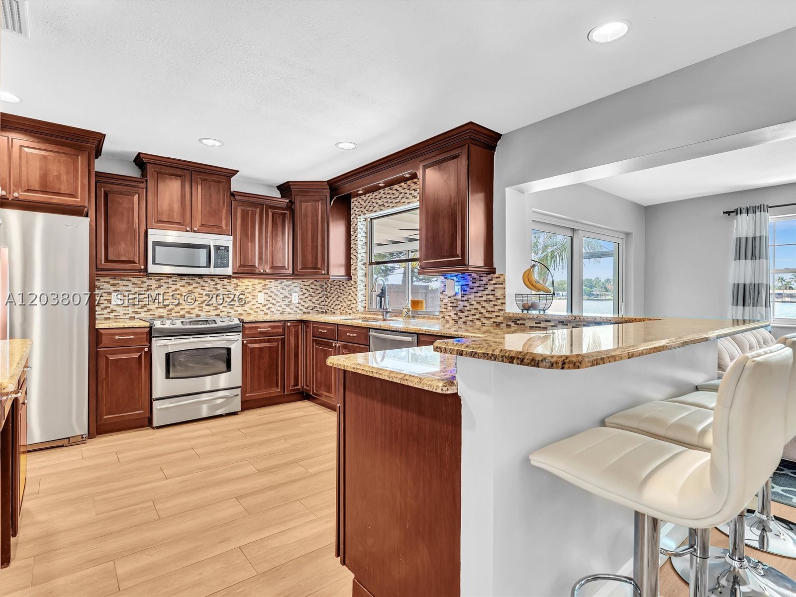 PASADENA LAKES WEST - Residential