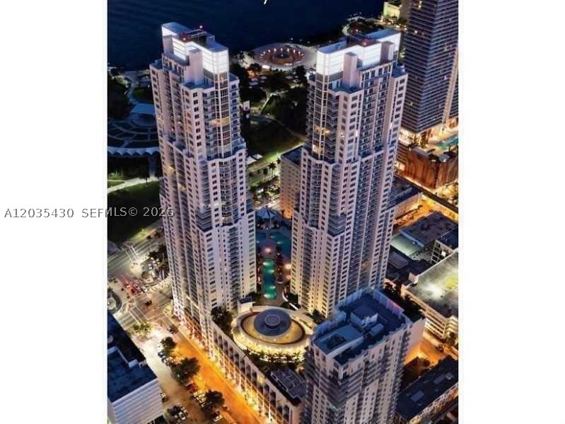 VIZCAYNE SOUTH CONDO - Residential Lease