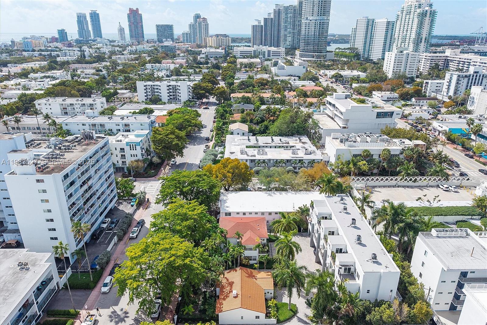 LENOX VILLAS CONDO - Residential Lease