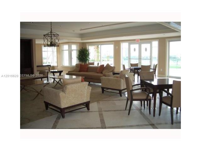 TURNBERRY VILLAGE SO TOWE - Residential