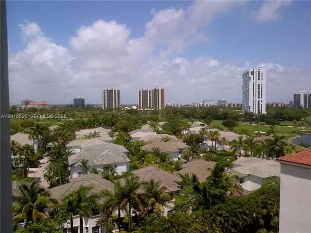 TURNBERRY VILLAGE SO TOWE - Residential