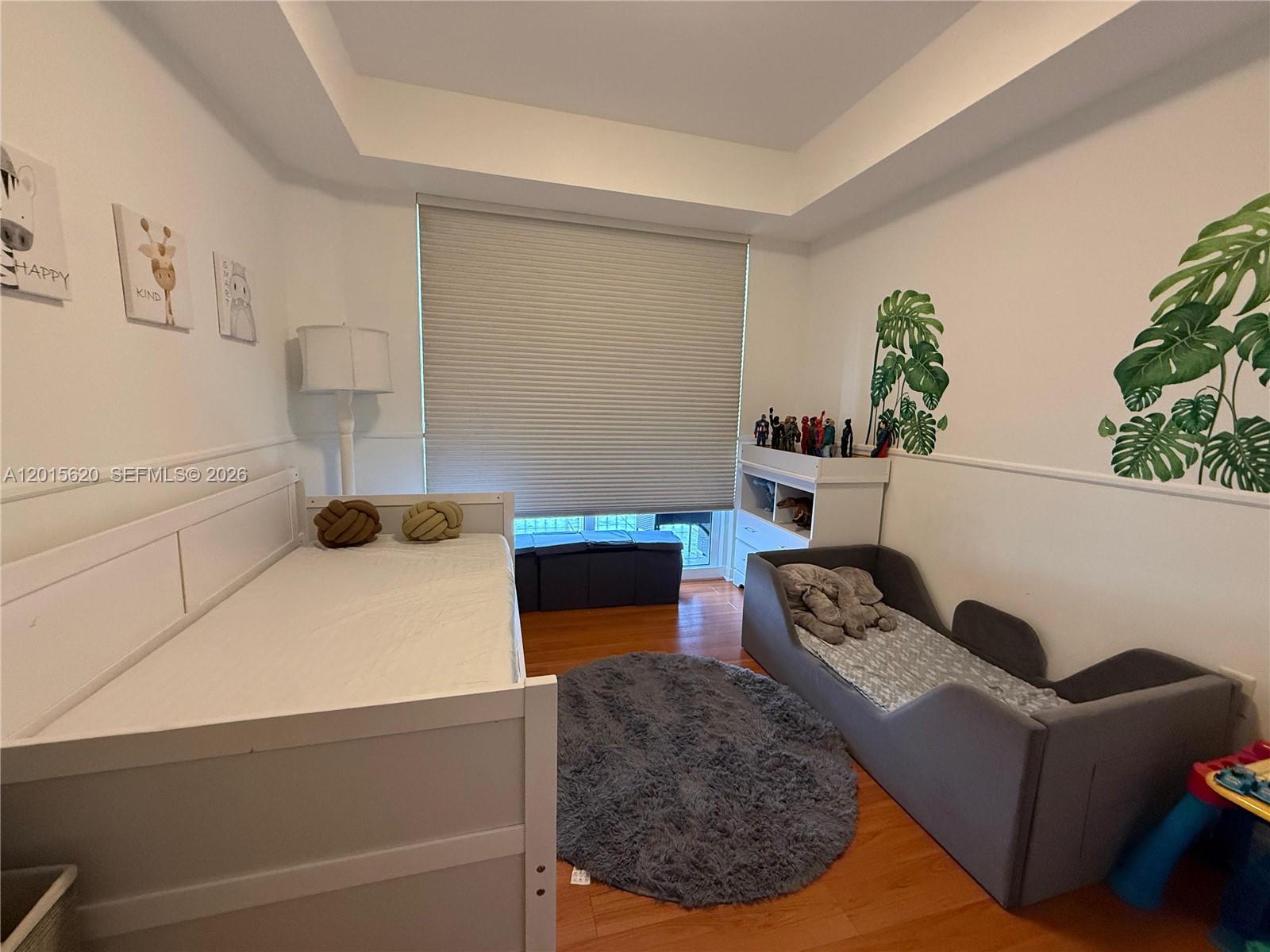 TURNBERRY VILLAGE SO TOWE - Residential
