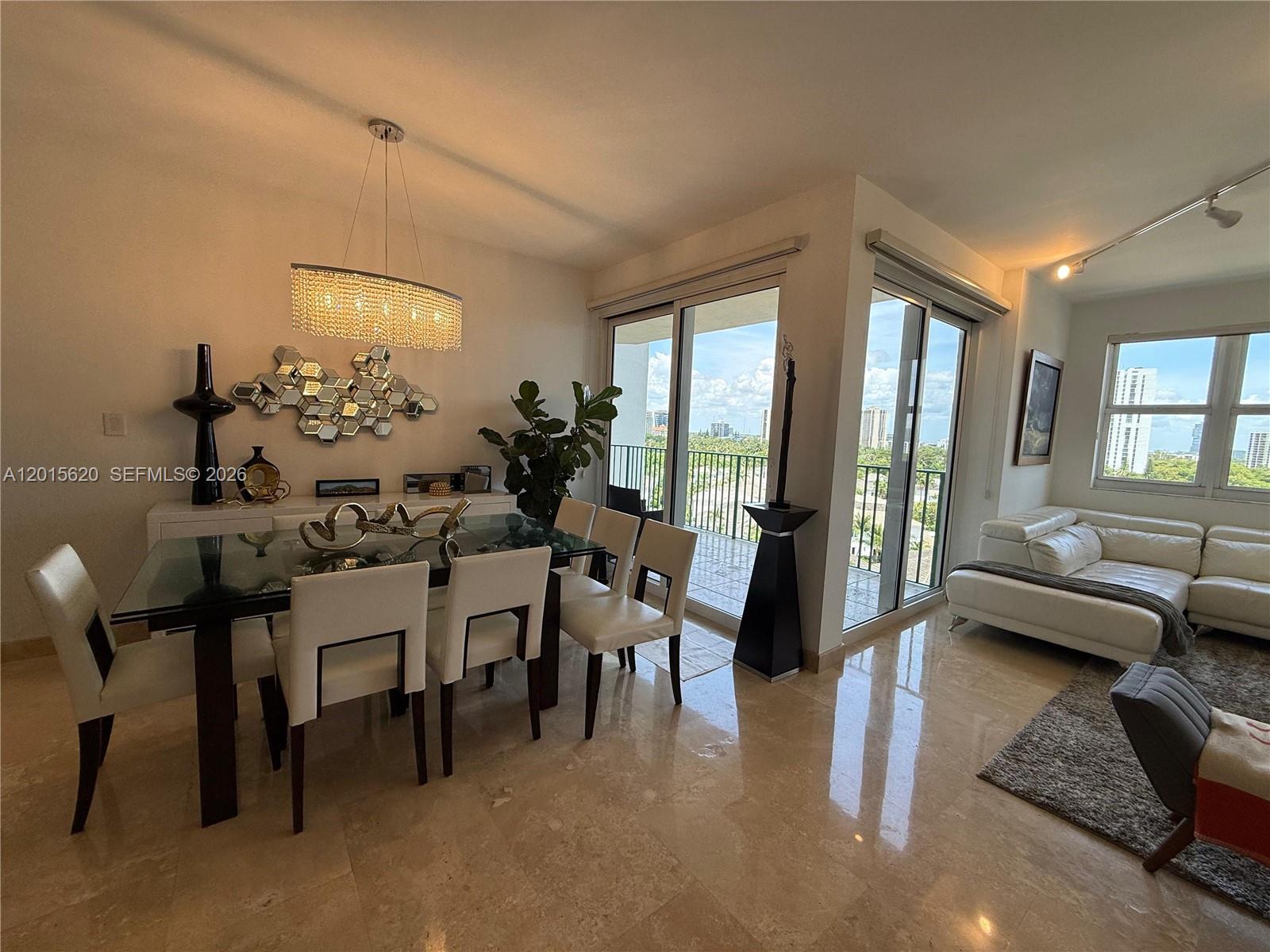 TURNBERRY VILLAGE SO TOWE - Residential
