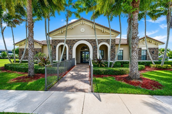 CENTURY GARDENS AT TAMIAM - Residential