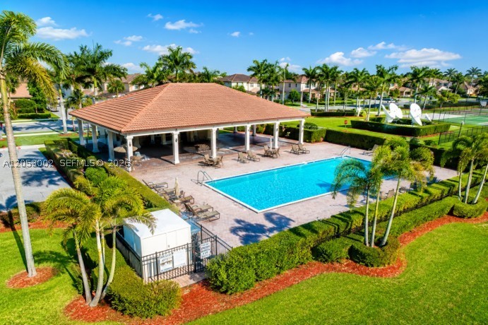 CENTURY GARDENS AT TAMIAM - Residential