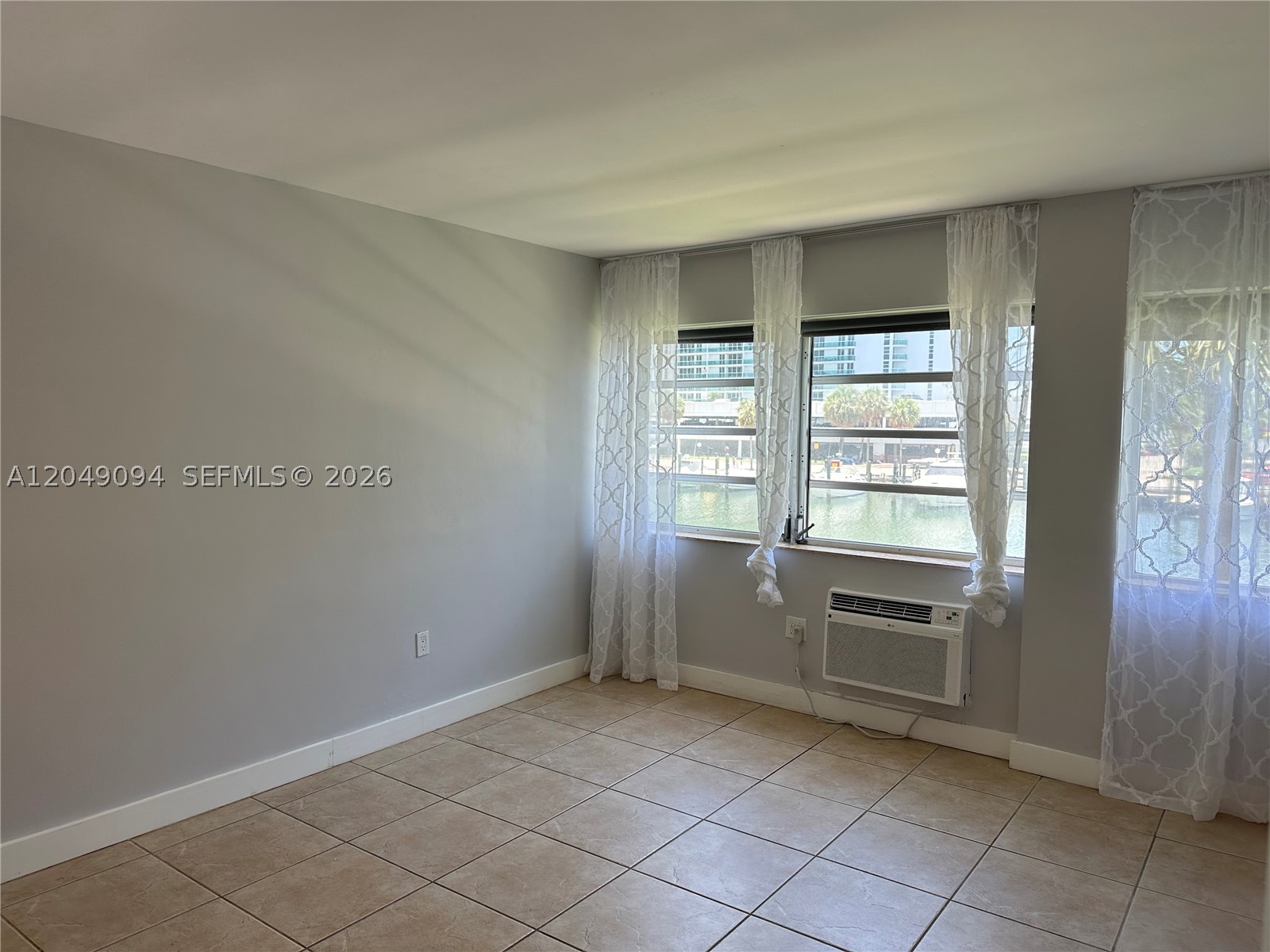 KINGS POINT IMPERIAL COND - Residential Lease