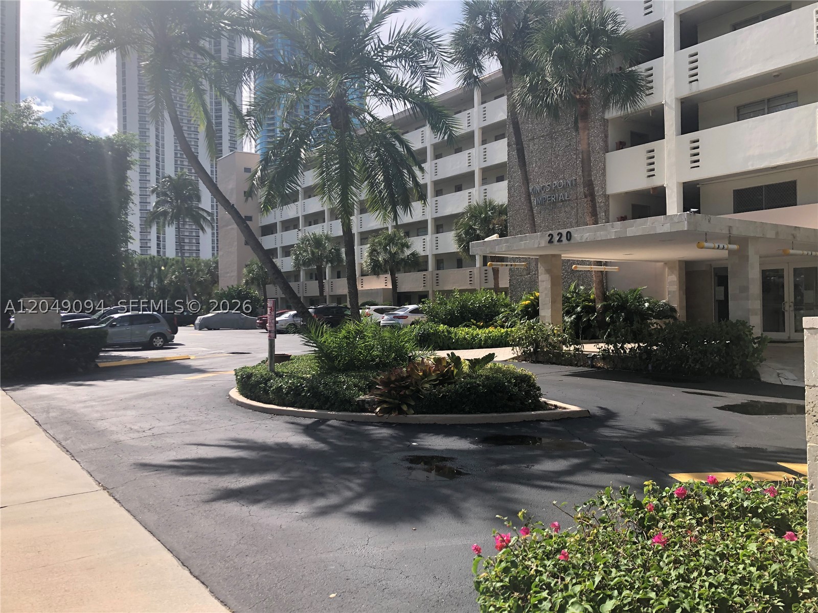 KINGS POINT IMPERIAL COND - Residential Lease