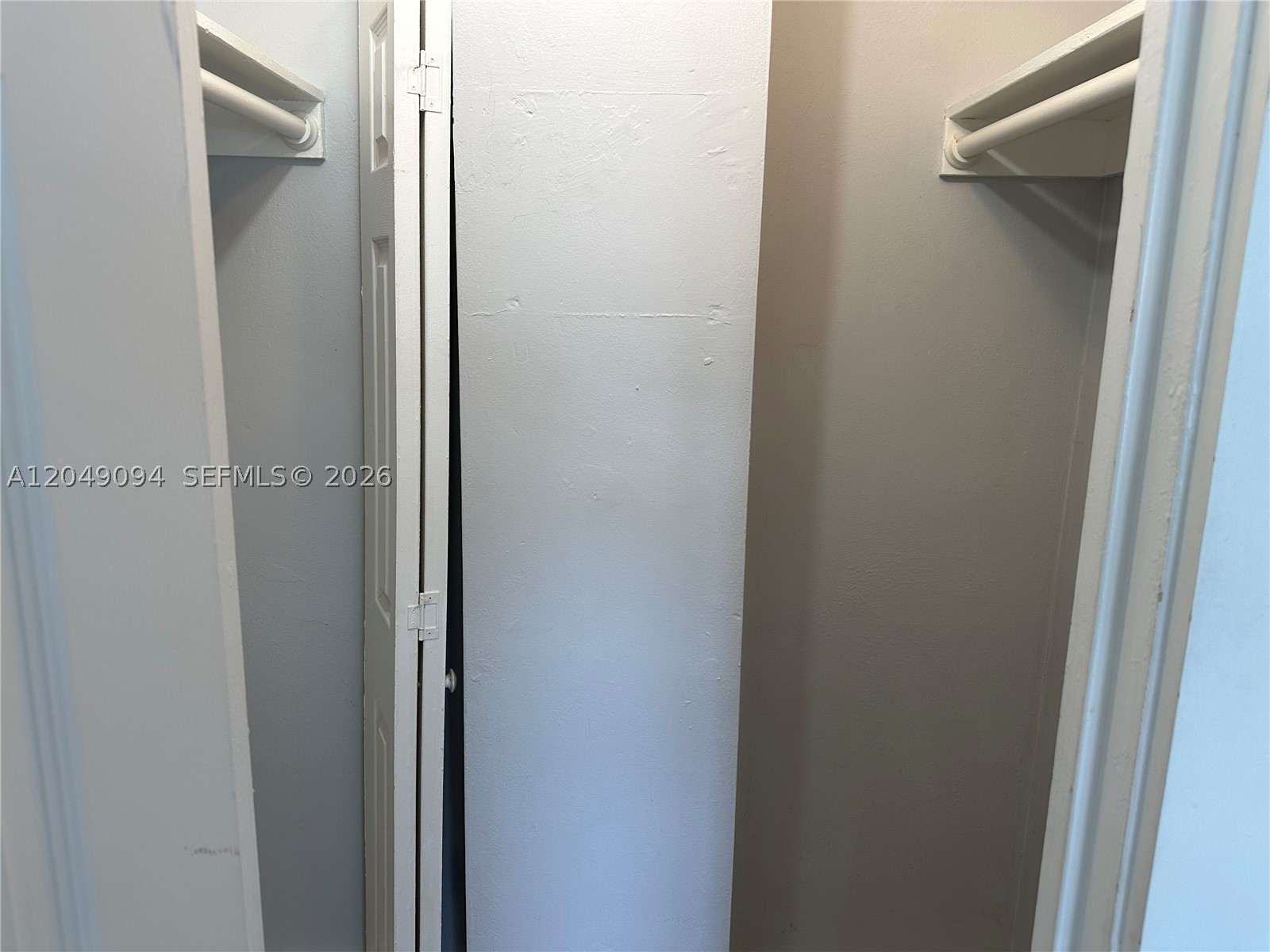 KINGS POINT IMPERIAL COND - Residential Lease