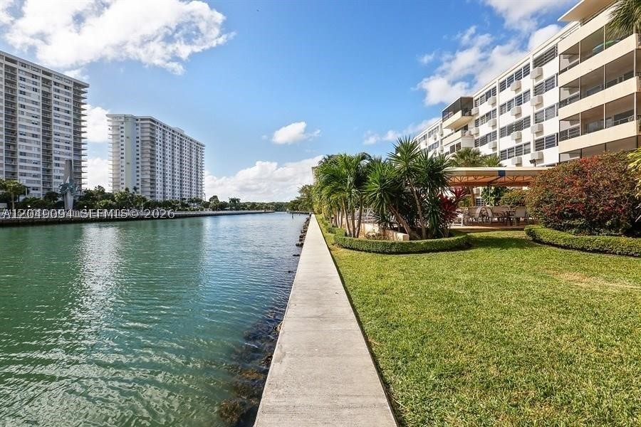 KINGS POINT IMPERIAL COND - Residential Lease